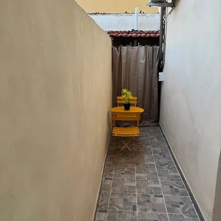 Onda Di Porta A Mare شقة ليفورنو